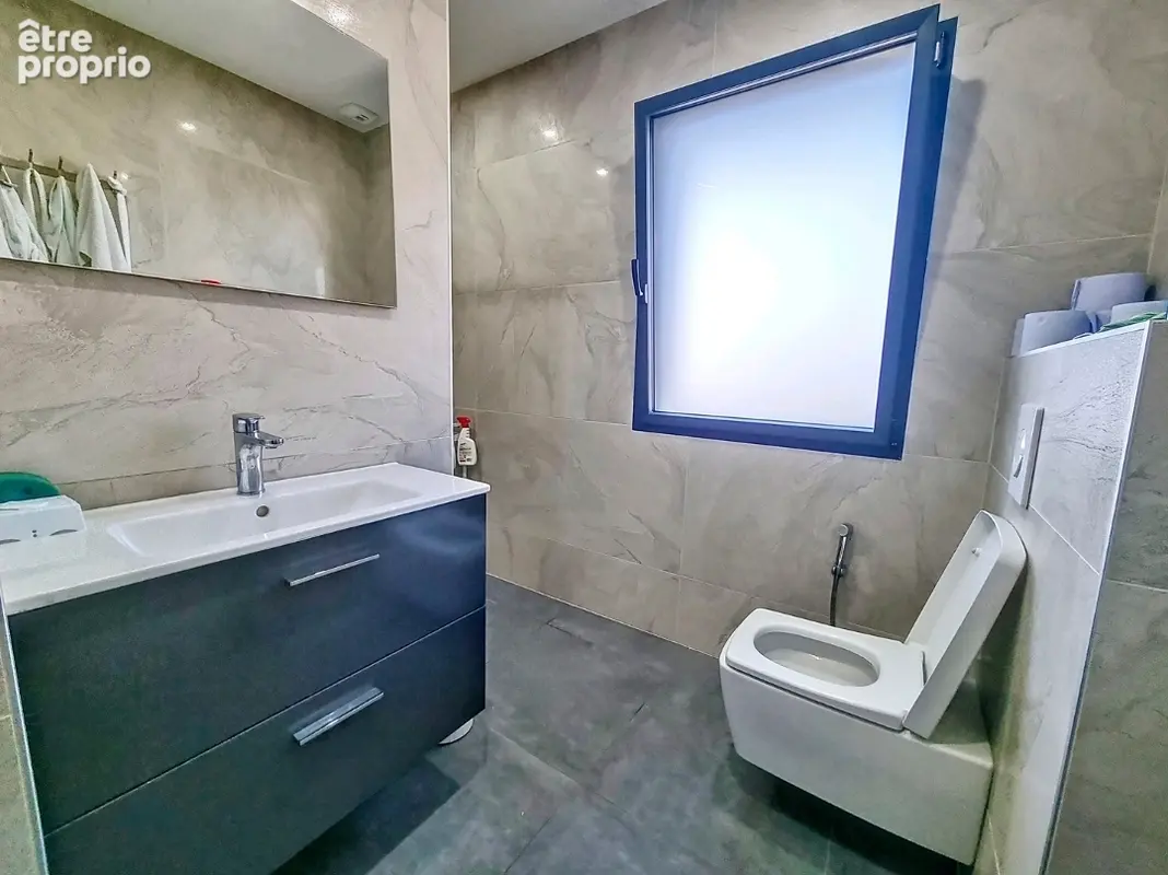 Maison de 5 pièces 197m² à vendre à SURY LE COMTAL - photo 13