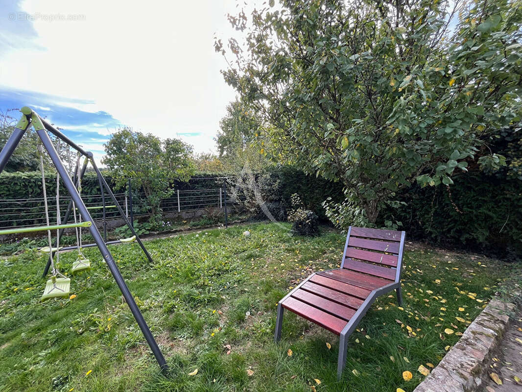 Maison à BONCHAMP-LES-LAVAL