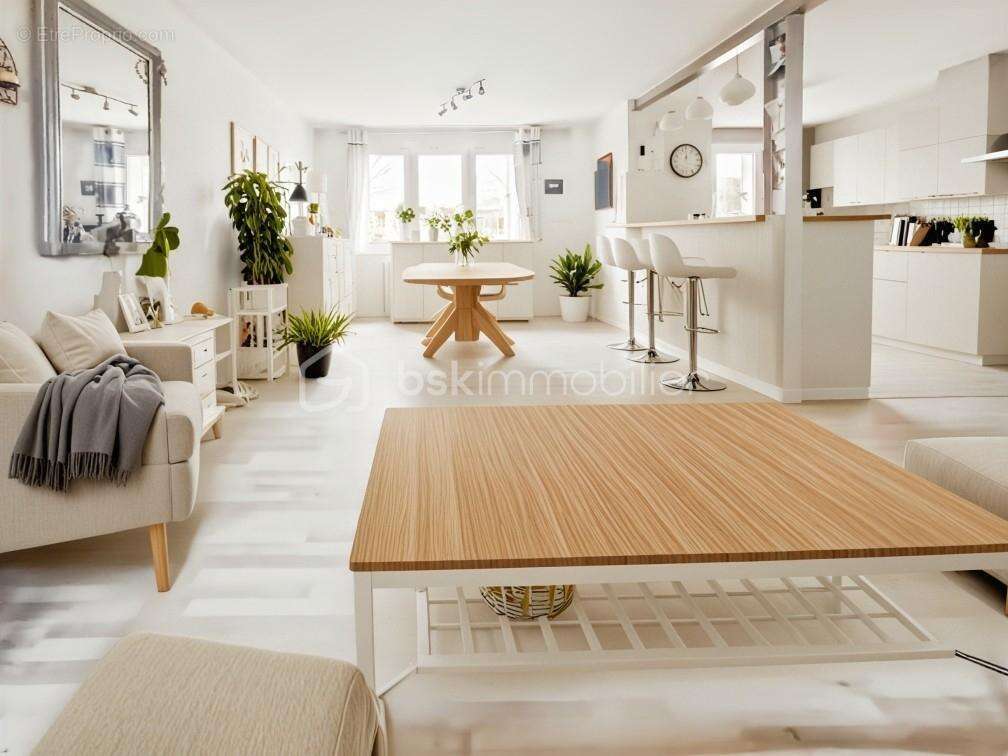 Maison à LA QUEUE-EN-BRIE