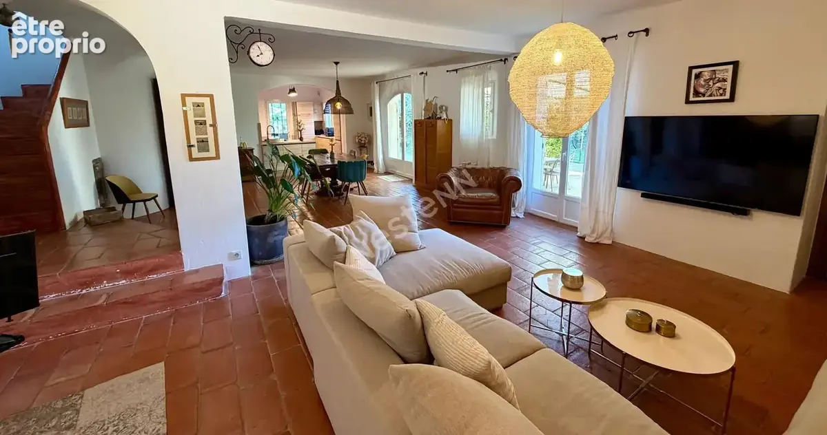 Magnifique maison au calme absolu avec des prestations haut de gamme. - photo 11
