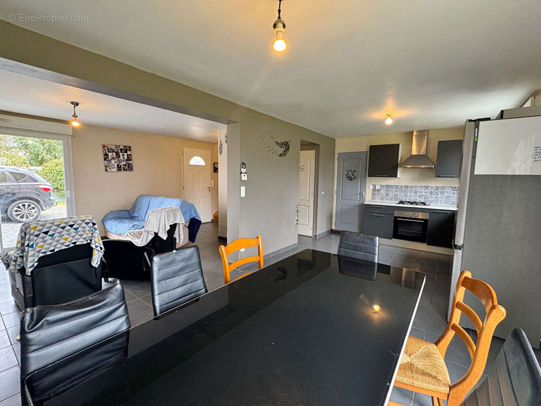 Maison à BRICQUEBEC