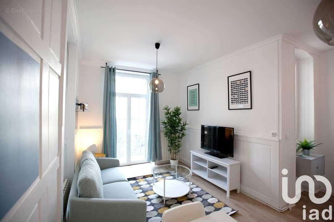 Photo 2 - Appartement à CHATELGUYON