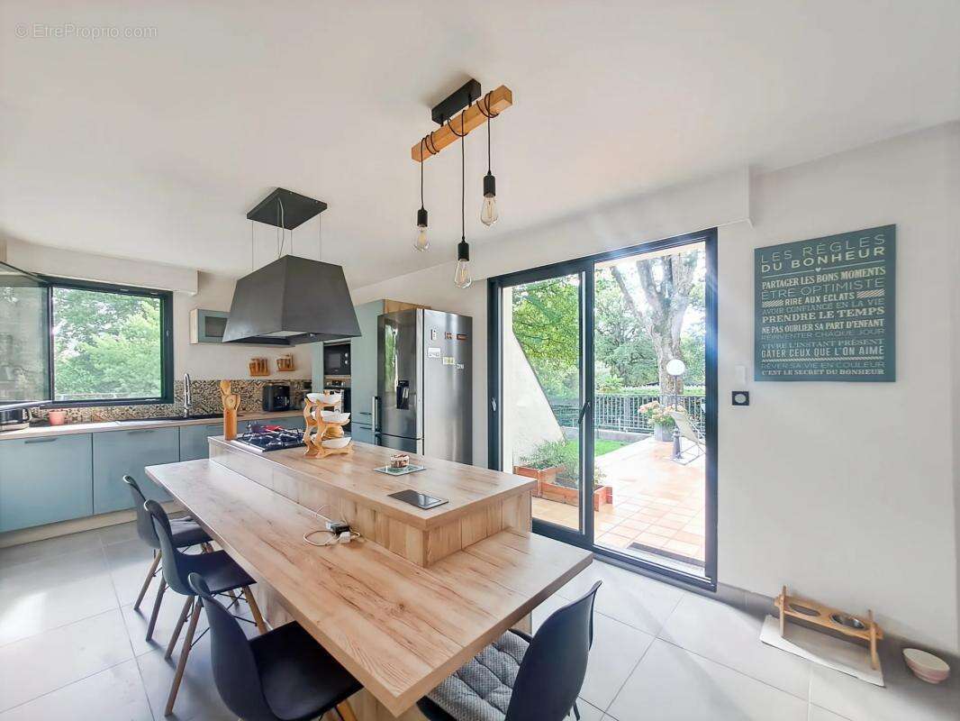 Maison à SAINT-LYPHARD