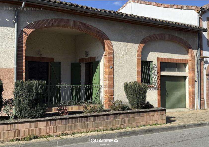 Maison à LABASTIDE-SAINT-SERNIN