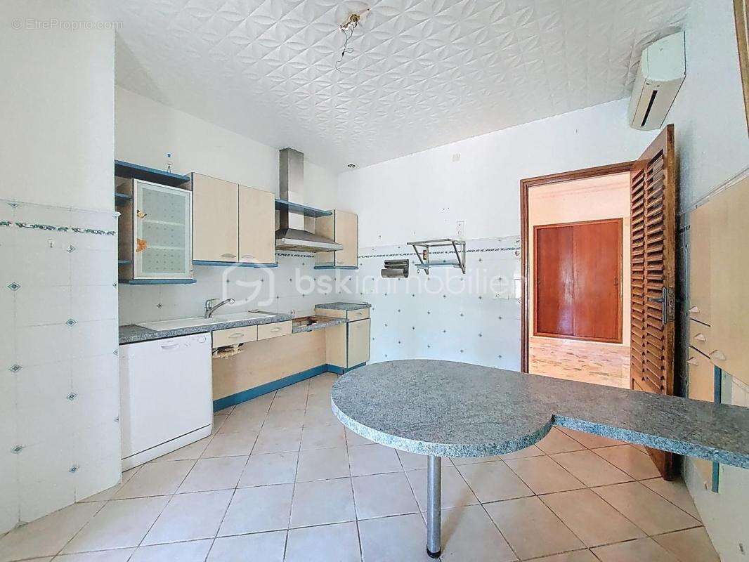 Maison à SIX-FOURS-LES-PLAGES