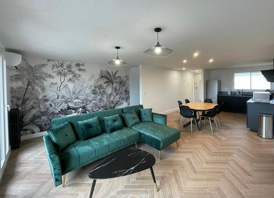 Appartement à CARCASSONNE