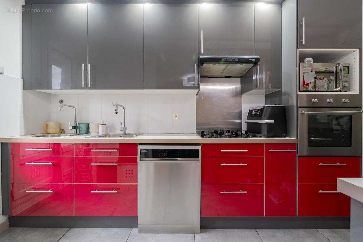 Appartement à MARSEILLE-8E