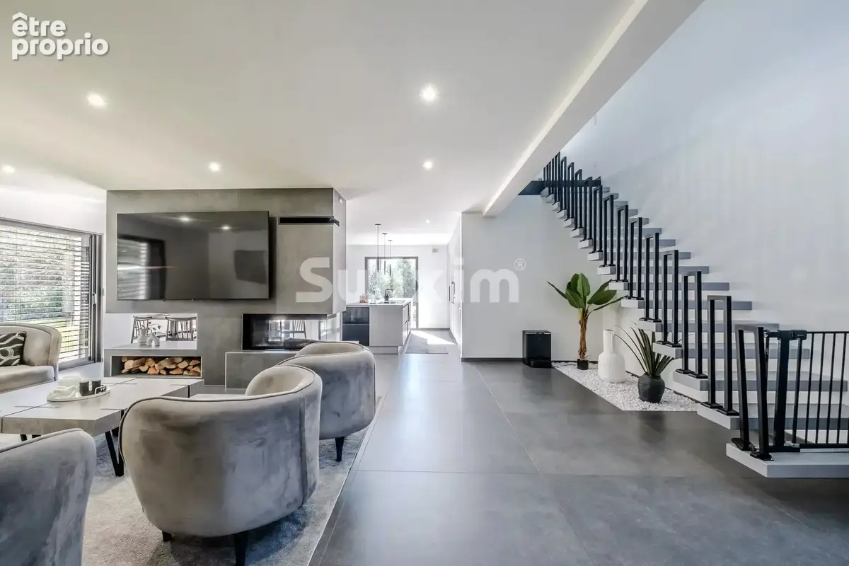 Photo Maison à Allinges au prix de 839 000€