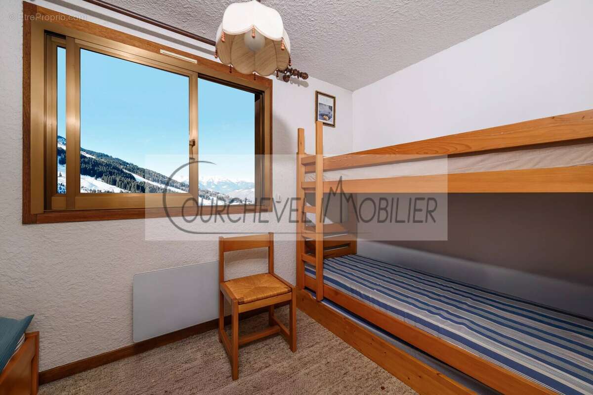 Appartement à LA PERRIERE