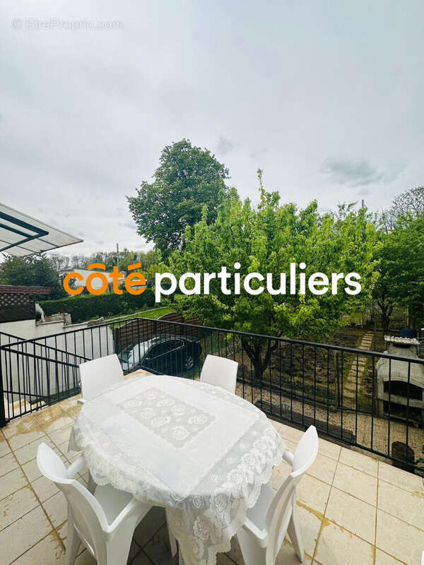Maison Villeneuve Saint Georges 6 pièce(s)  de 134,22 m²  sur un terrain de 420 m². - photo 4