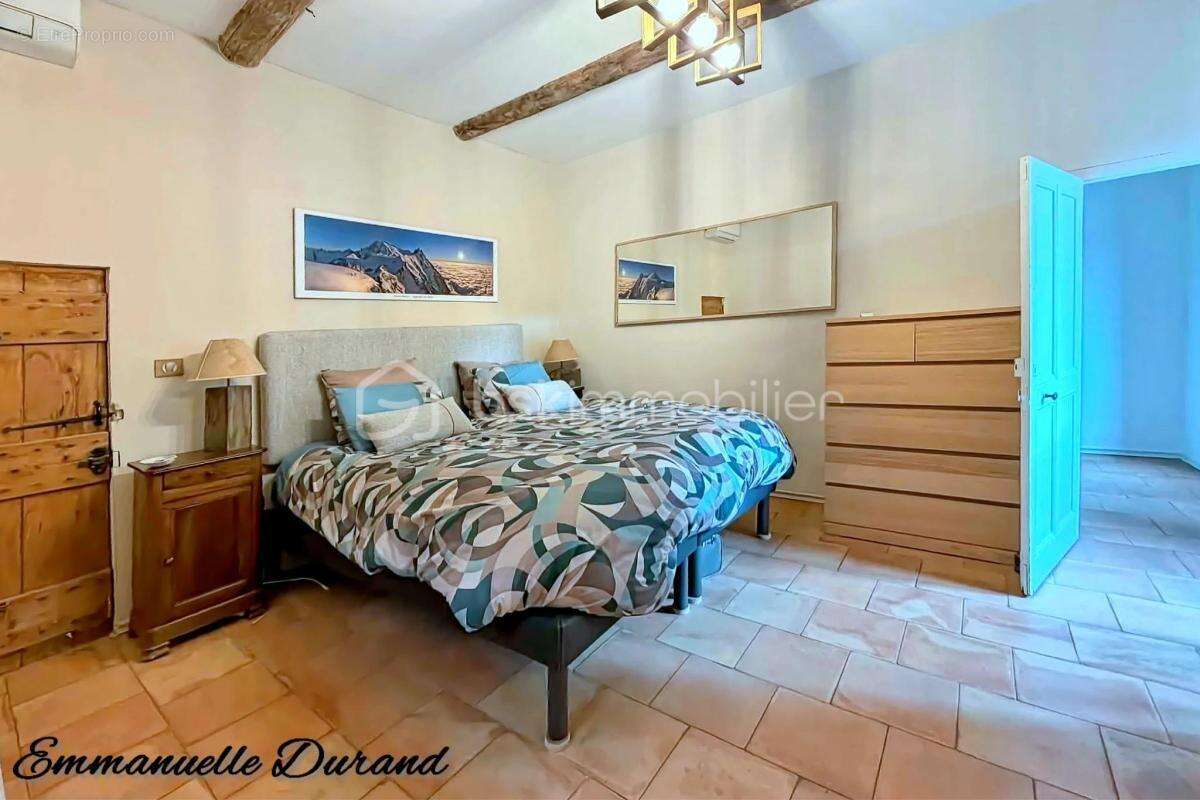 Maison à SAINT-PAUL-TROIS-CHATEAUX