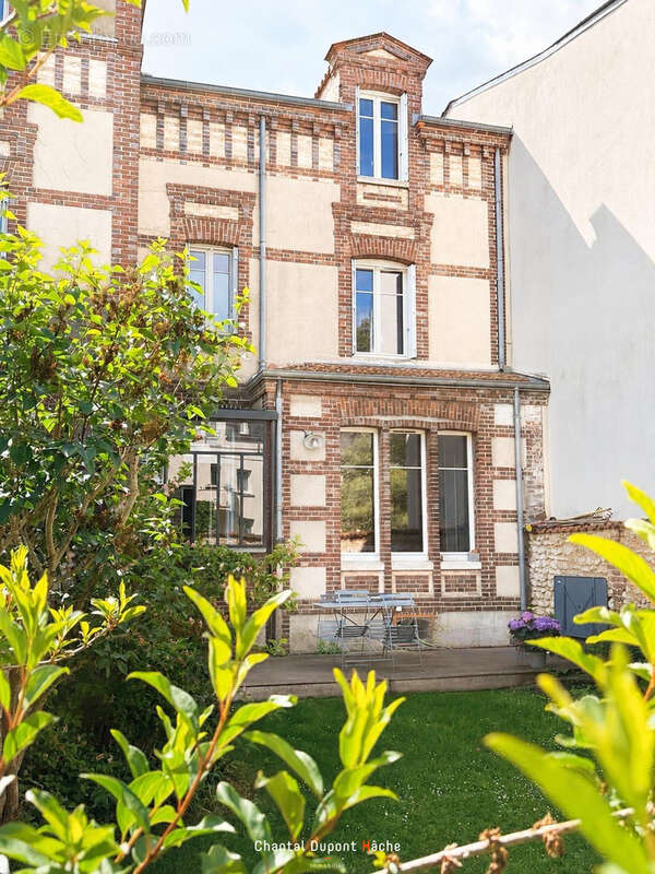 Maison à CHARTRES