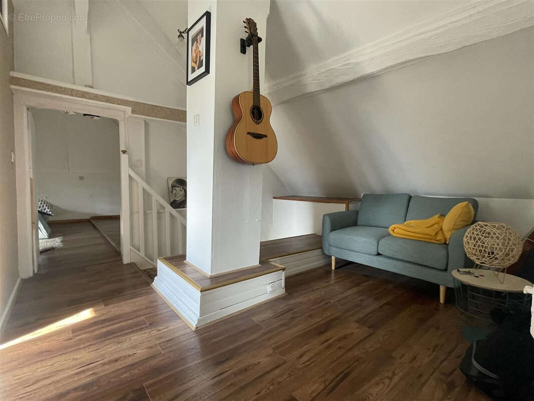 Maison à LE PIN-AU-HARAS