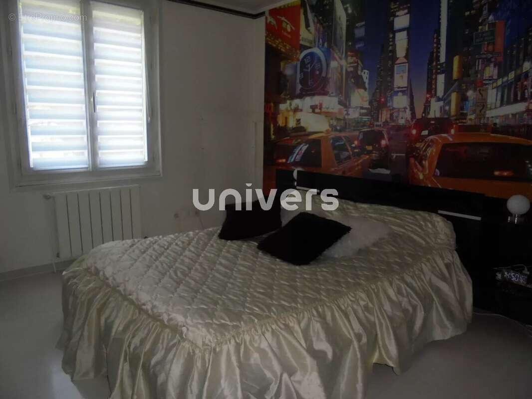 Maison à SAINT-GEORGES-LES-BAINS