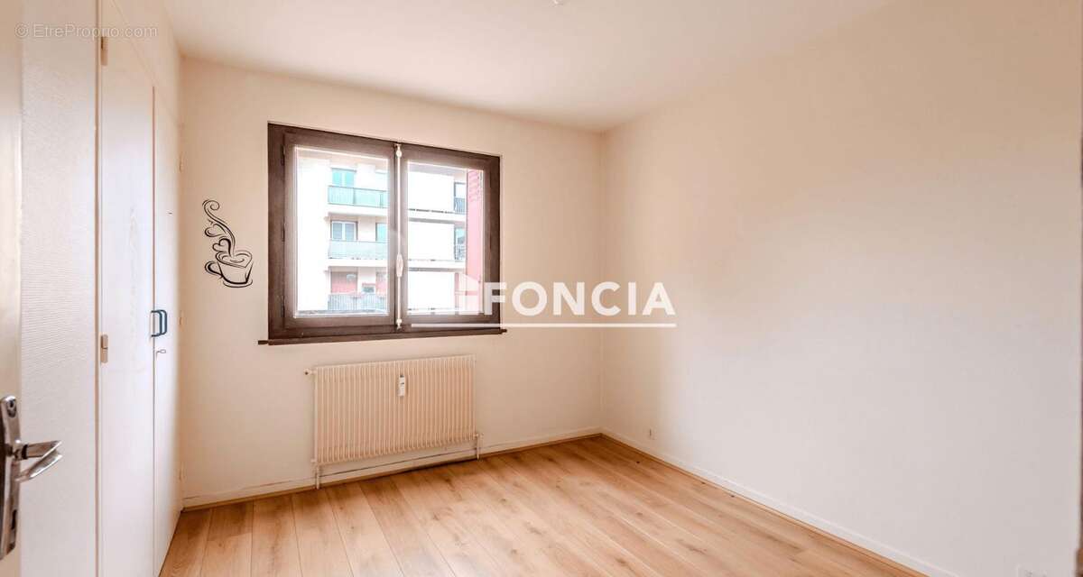 Appartement à DOUVAINE