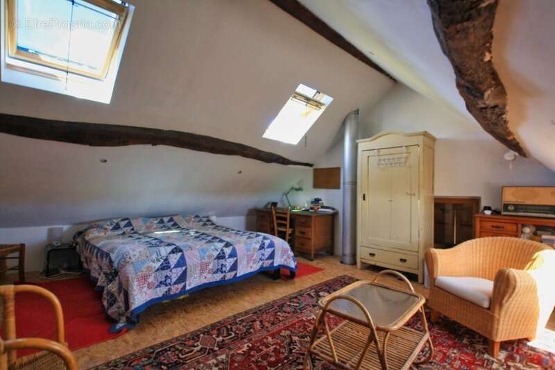 Maison de campagne, 3 chambres, sur un terrain de 4450 m² - photo 7