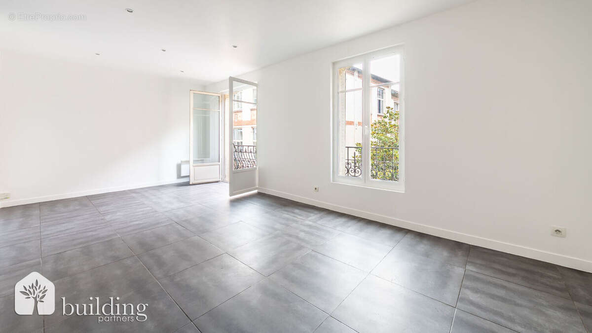 Appartement à LEVALLOIS-PERRET
