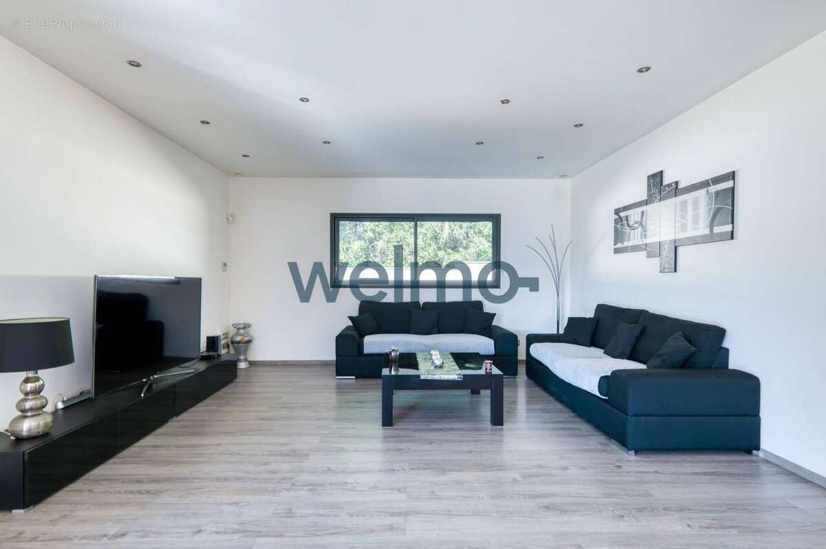 Maison à VILLEFRANCHE-SUR-SAONE