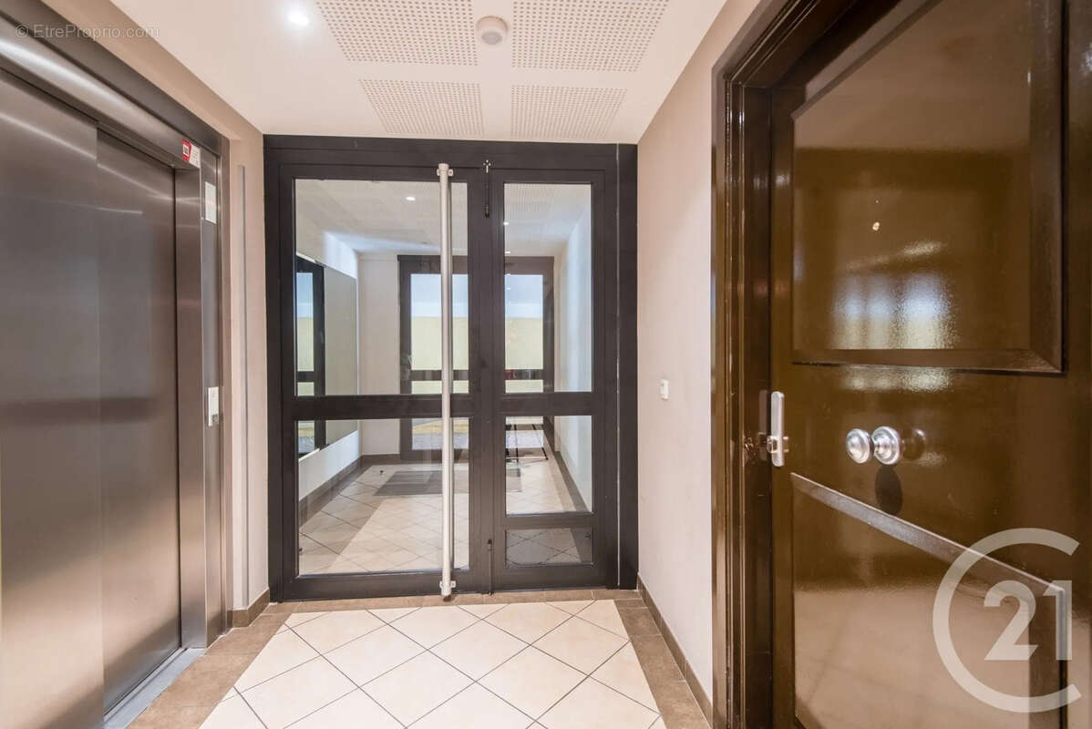 Appartement 66 m² à Beaulieu-Sur-Mer  - photo 11
