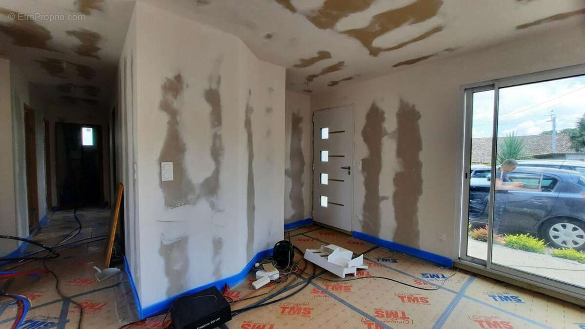 Maison à SAINT-CIERS-DU-TAILLON