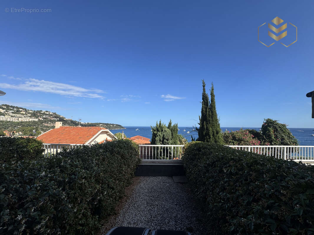 Appartement à ROQUEBRUNE-CAP-MARTIN