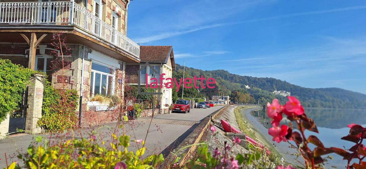 Maison à VILLEQUIER