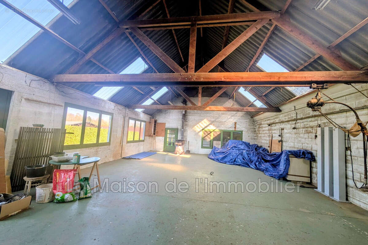 Maison à FLEURY-SUR-ANDELLE