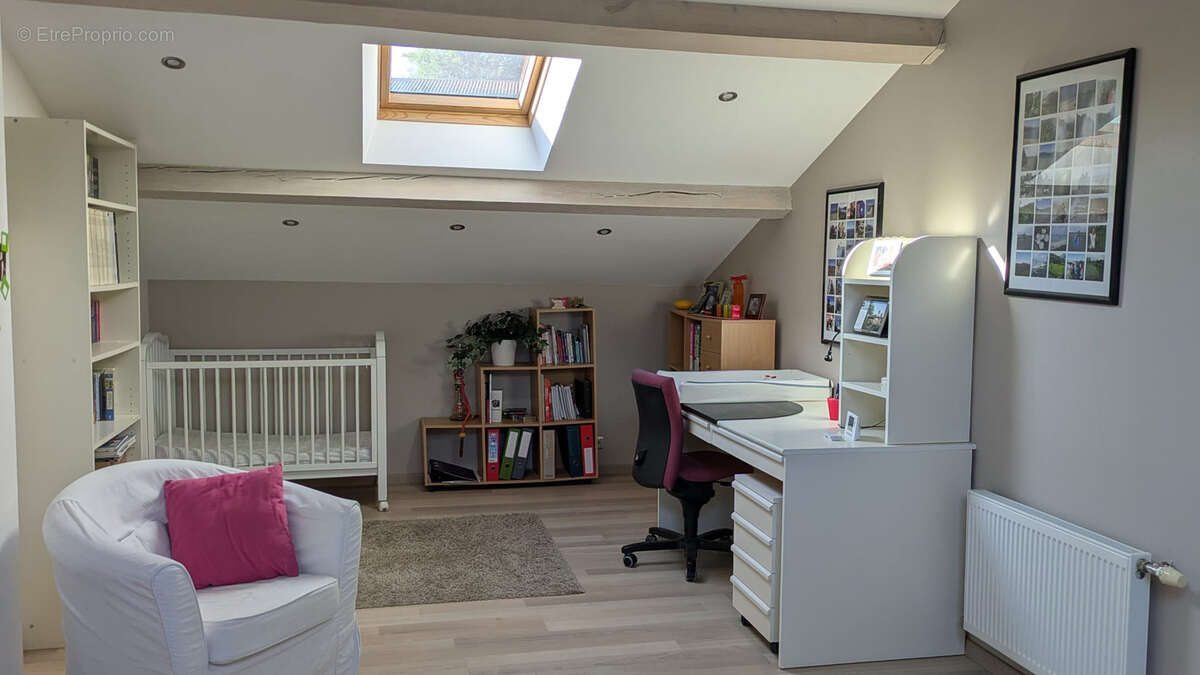 VILLA  de 201 M2  offrant 5 CHAMBRES - photo 10