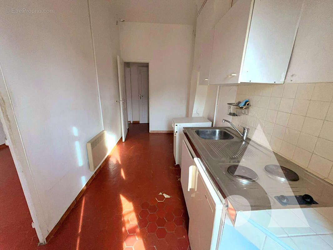 Appartement à SALERNES