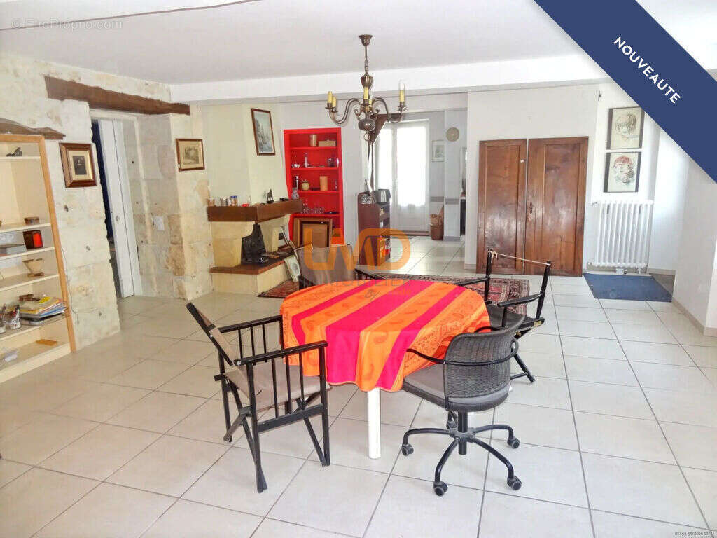 Maison 150 m2 sur étage centre ville - photo 2