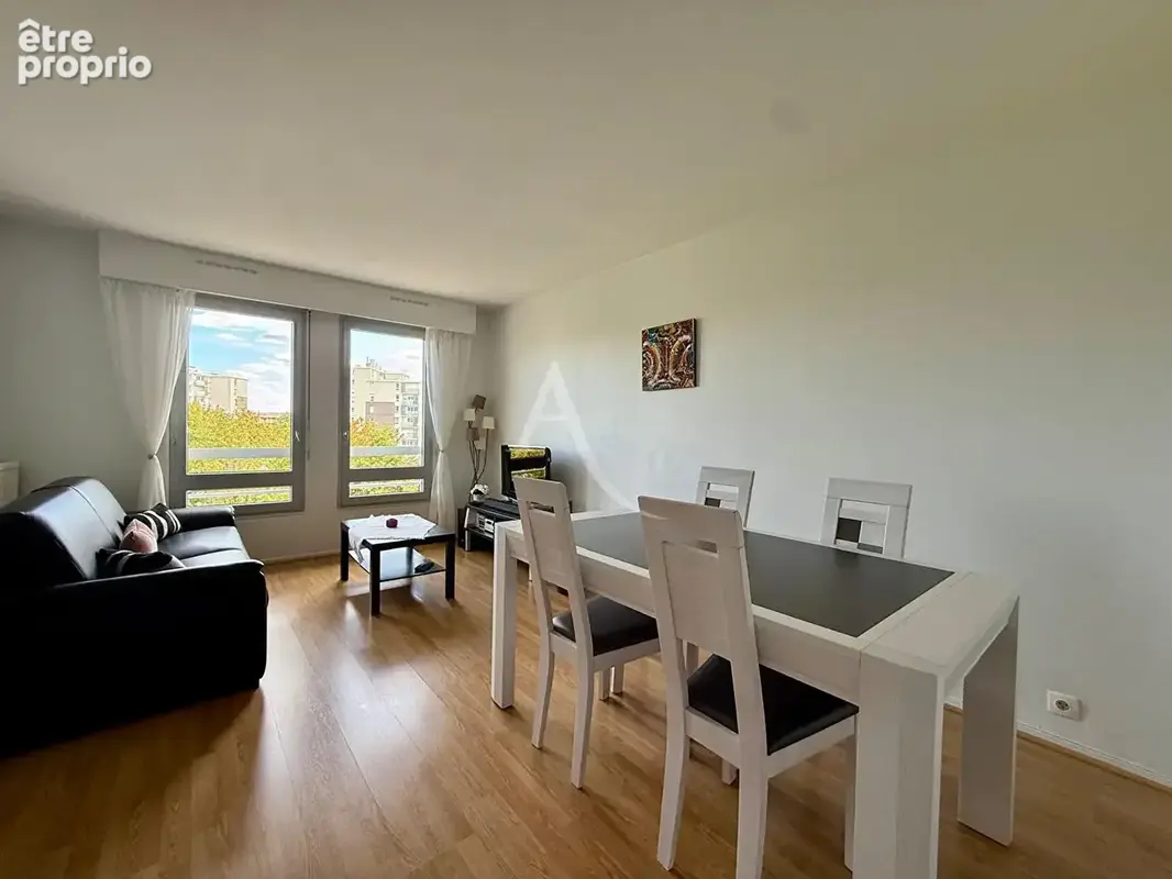 Appartement 2 pièces 50 m² Dernier étage Balcon Box Chatou - photo 14