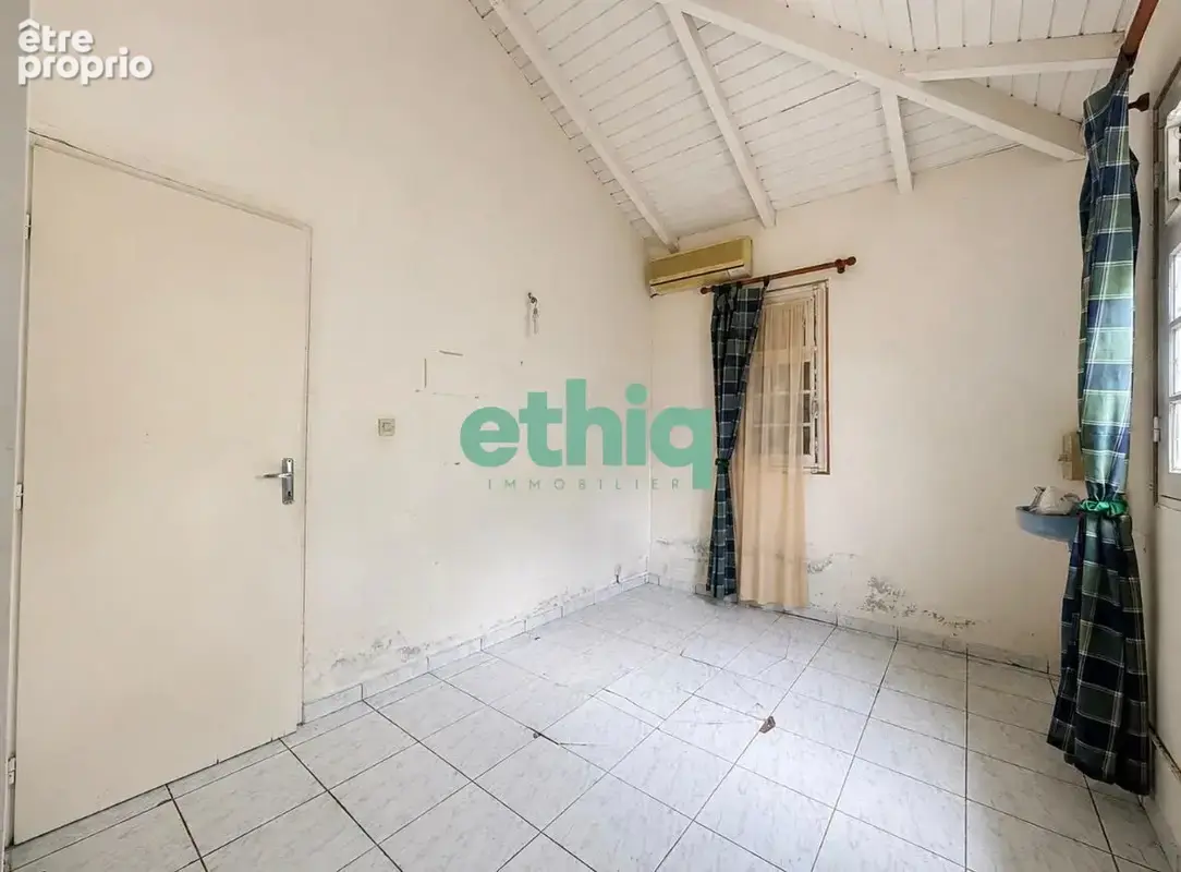 Maison 90 m² à Saint-Francois  - photo 9