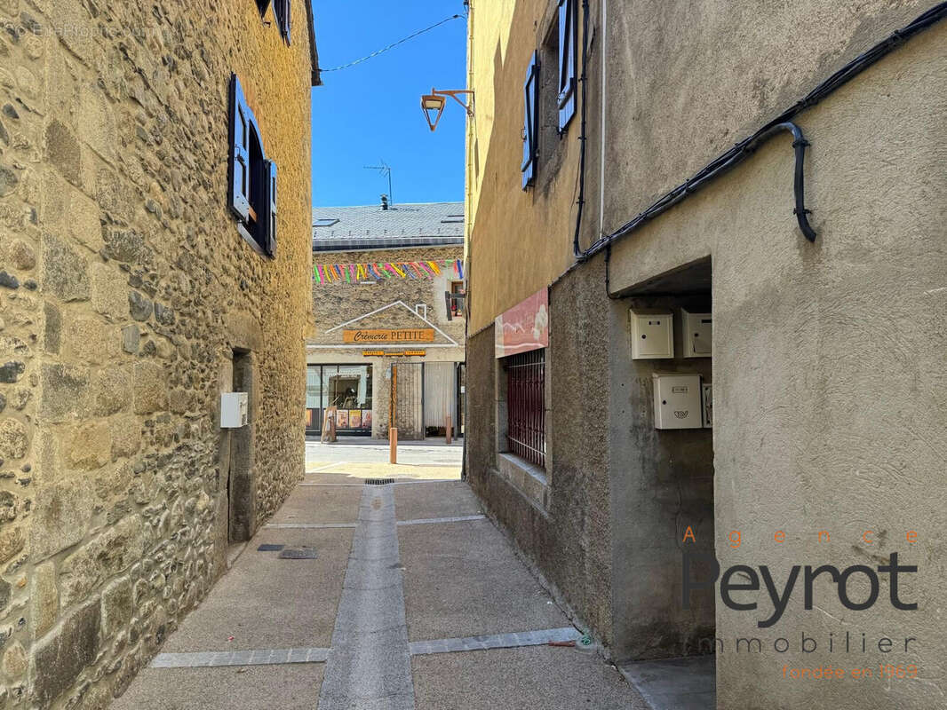 Appartement à BOURG-MADAME