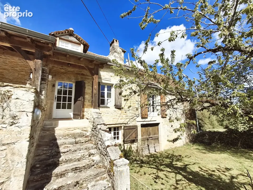 Belle maison de caractère nichée dans la campagne bucolique de l’Aveyron - photo 8