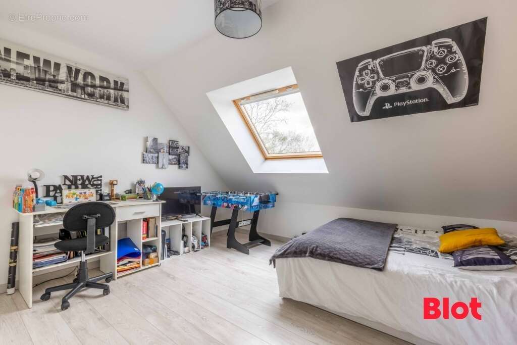 Maison à SERVON-SUR-VILAINE