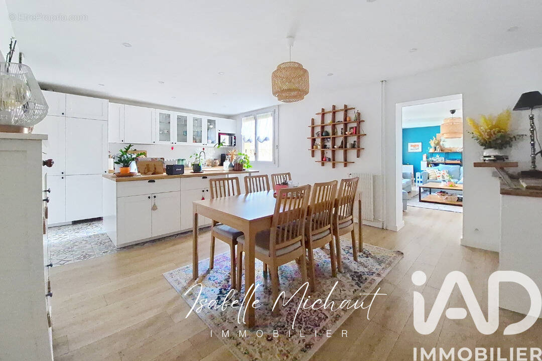 Photo 1 - Appartement à POISSY