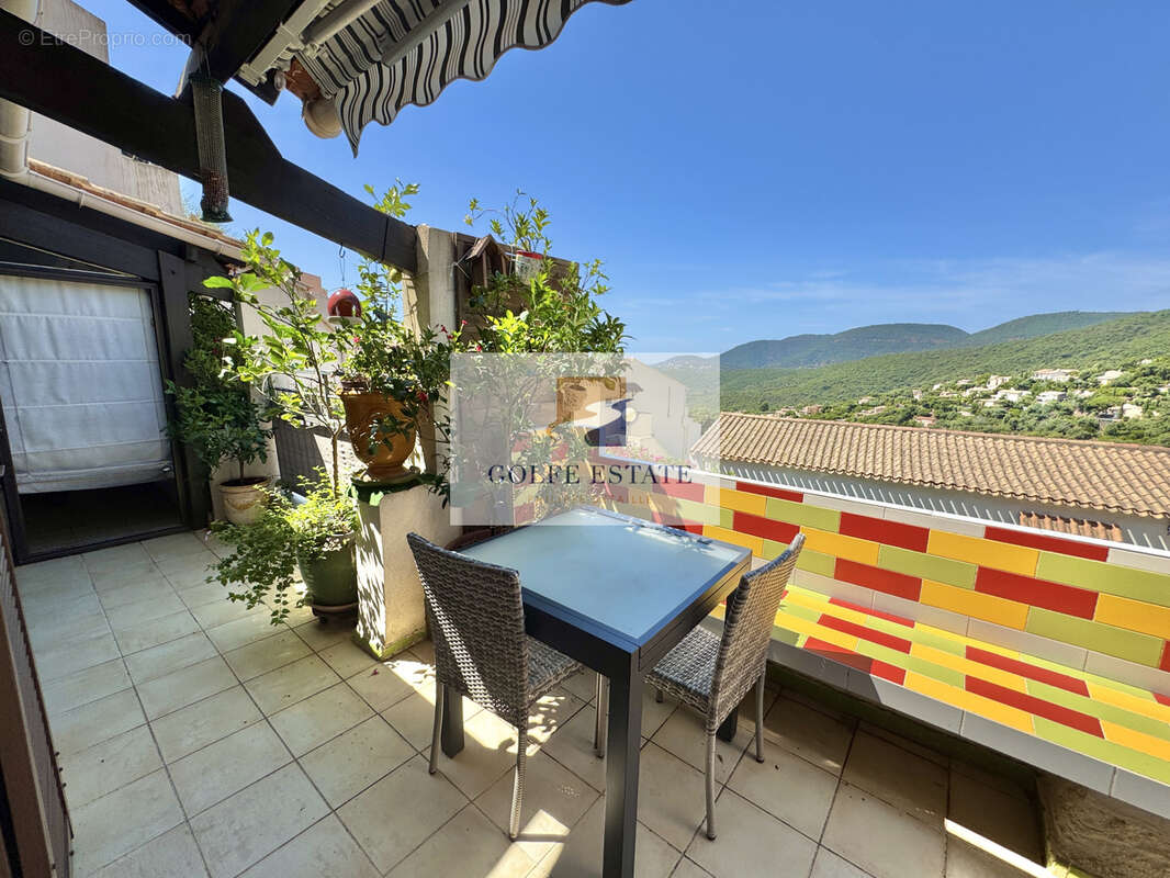 Appartement à LA CROIX-VALMER