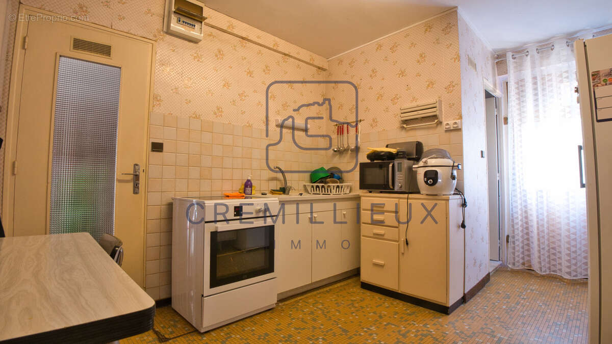 Maison à GUILHERAND-GRANGES