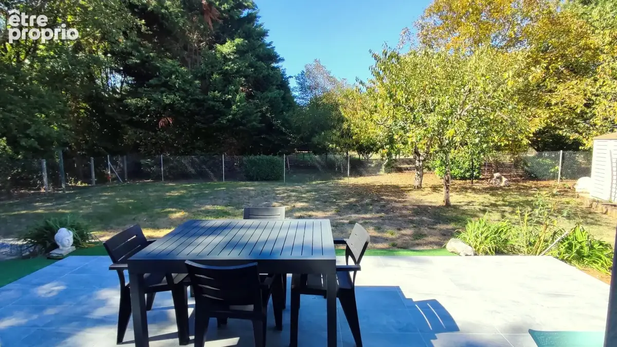 Plain pied -  3 chb.  terrasse et jardin arbore - photo 15