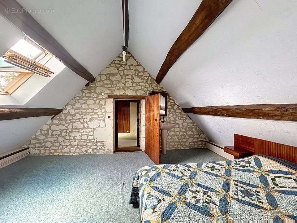 Maison à BELLOU-SUR-HUISNE