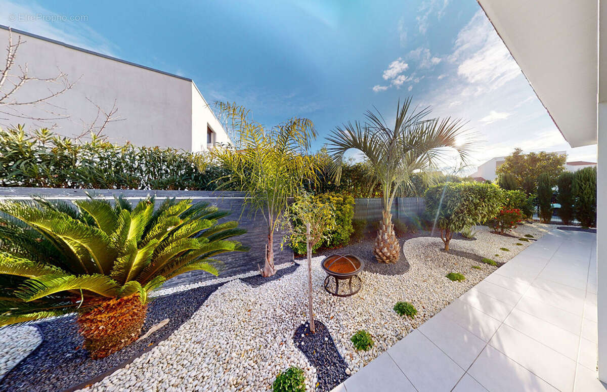 Maison à POLLESTRES