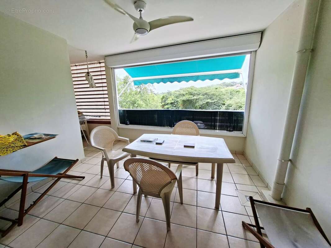 LES TROIS-ILETS : Appt T3 + garage - Anse mitan - photo 2