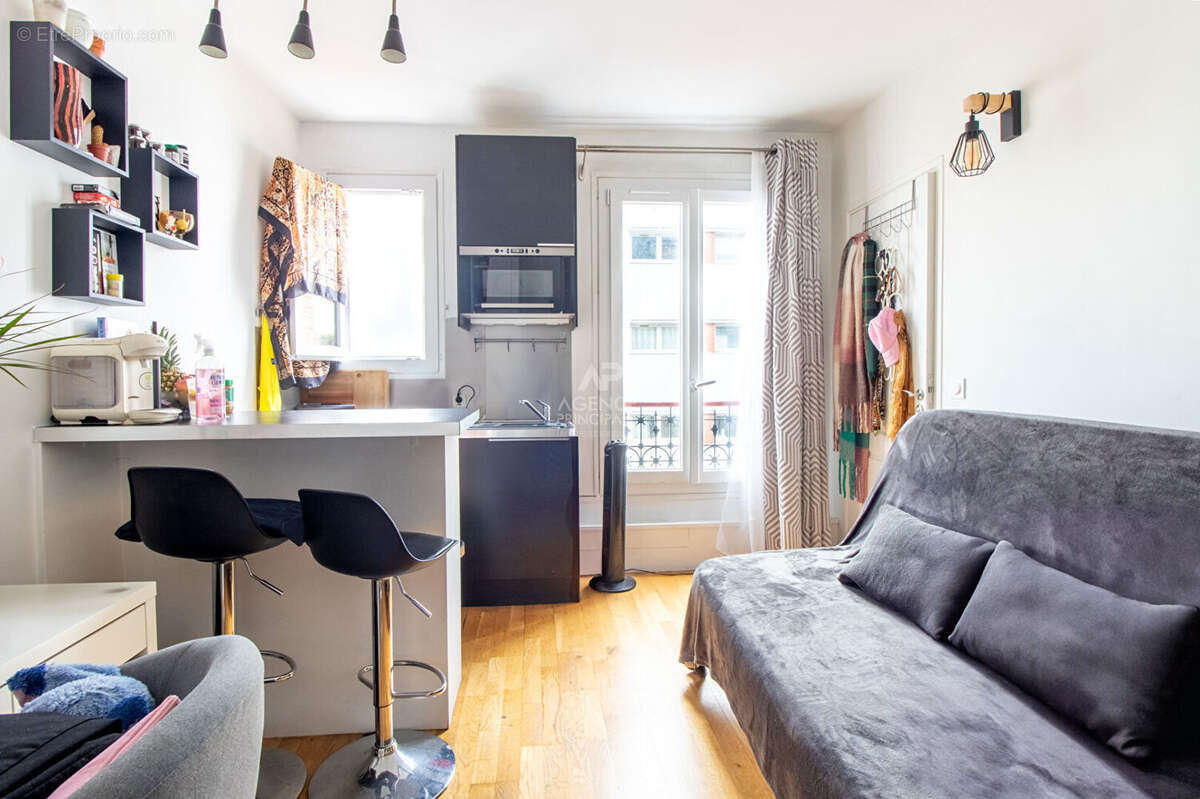 Appartement à PARIS-19E