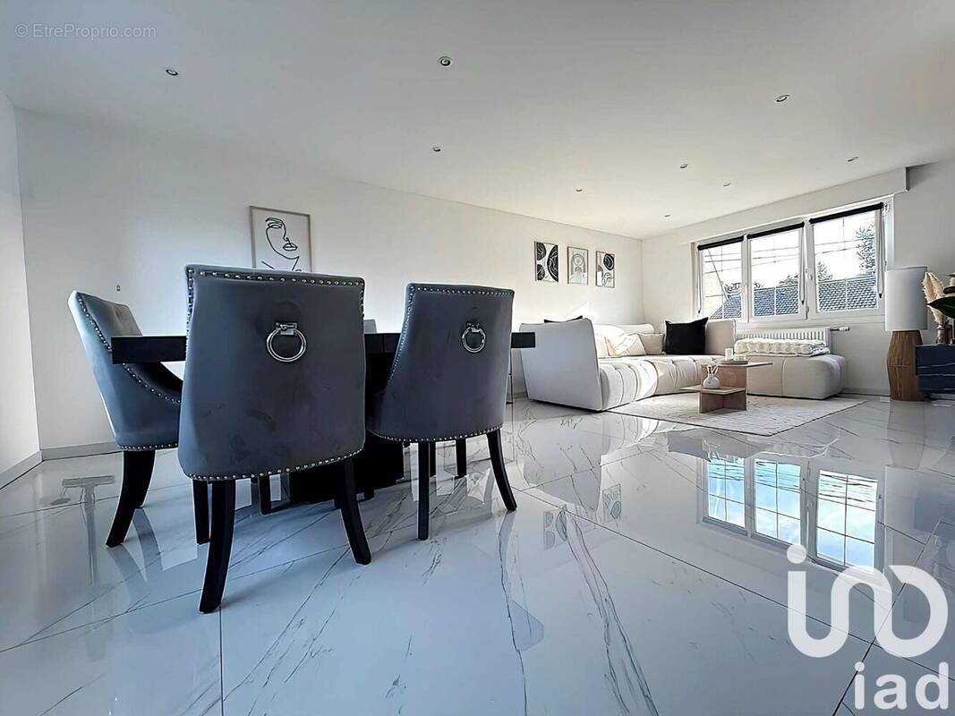 Photo 1 - Maison à NEUVILLE-SUR-ESCAUT