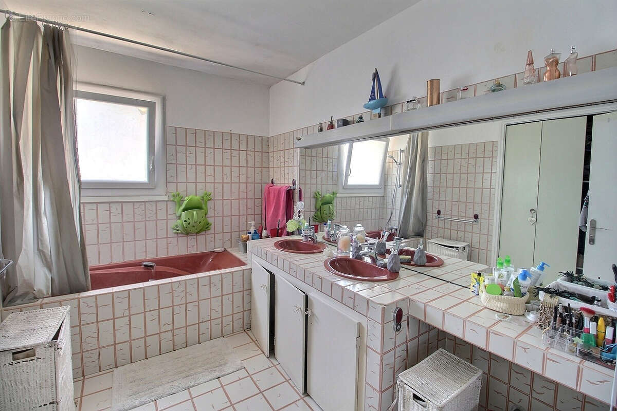 Maison à SAINT-GELY-DU-FESC