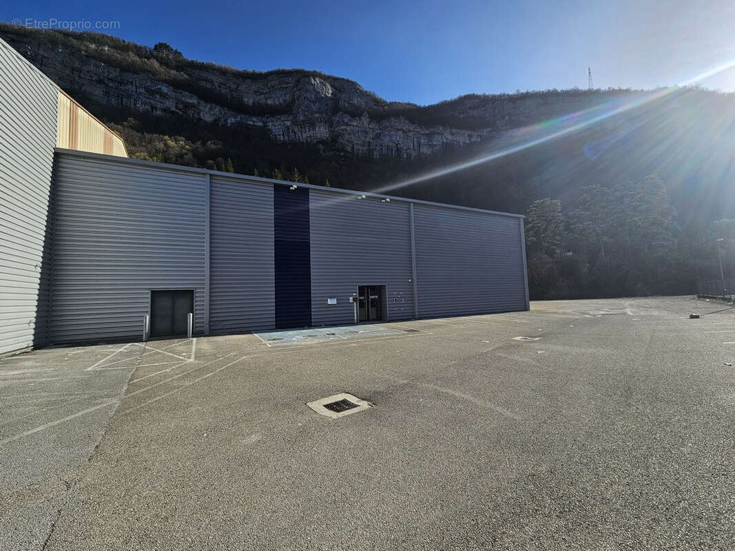 Commerce à SAINT-CLAUDE