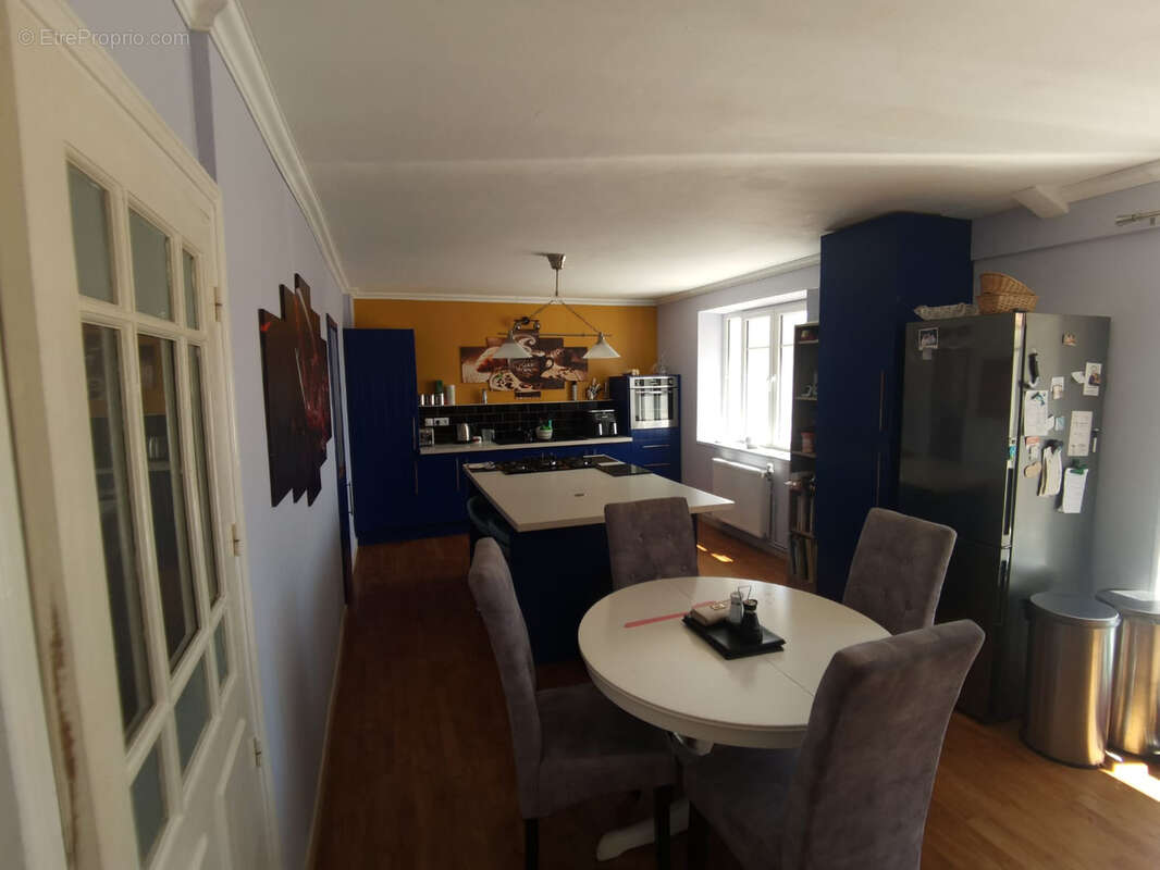 Maison familiale en pierres - 5000m2 de terrain - photo 5