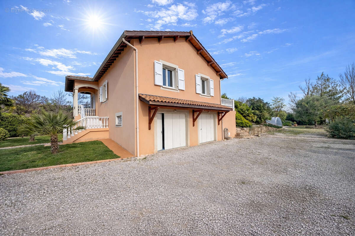 Maison à CHAVANAY