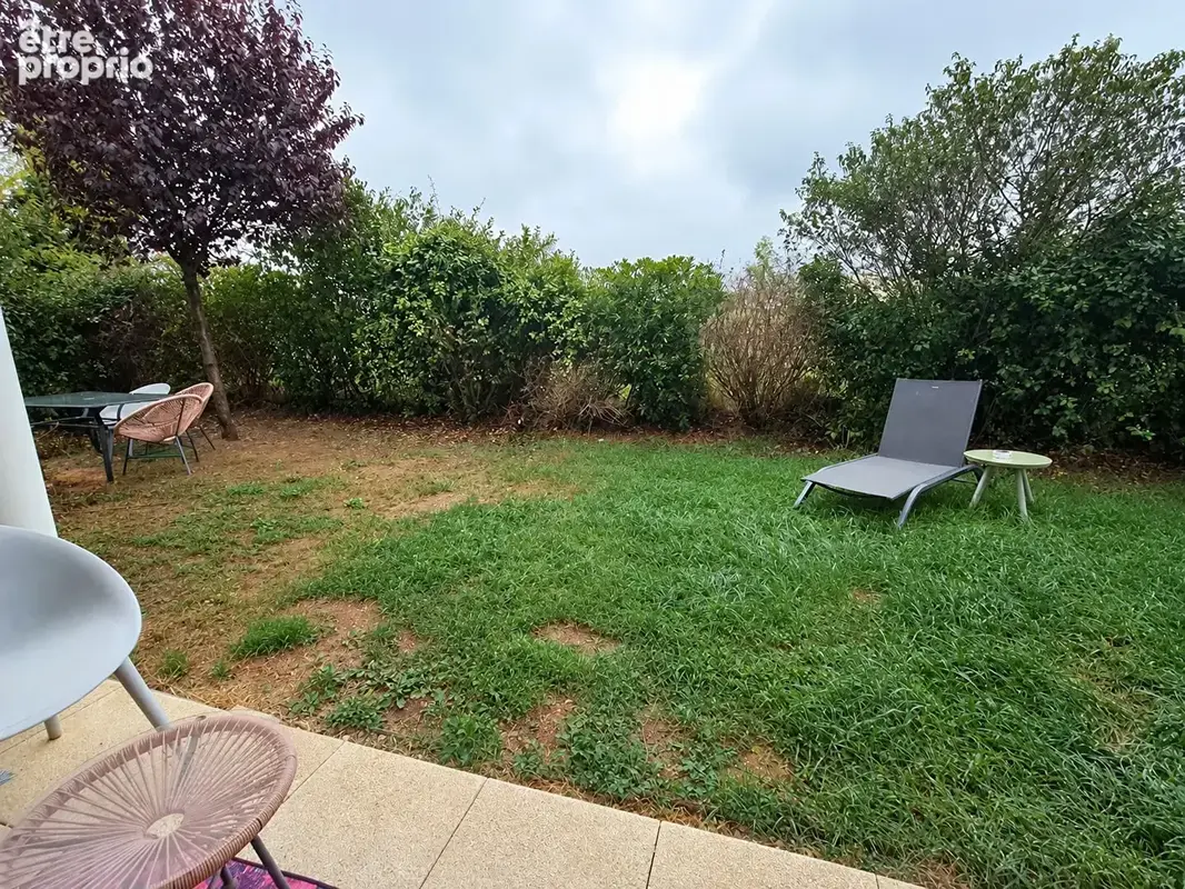 La Rochelle - Appartement T2 avec jardinet privatif de 105 m² - photo 7