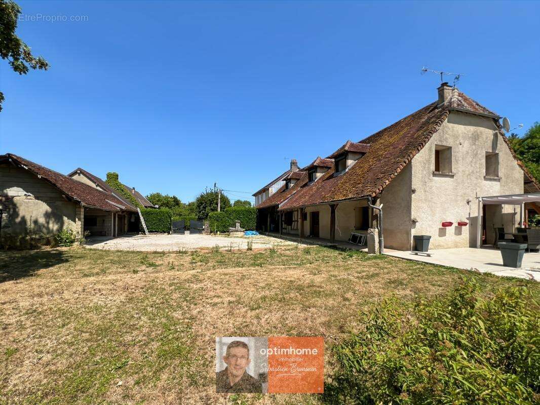 NANCE – Propriété de caractère de 240 m² avec dépendances, piscine et 3 720 m² de terrain - photo 21